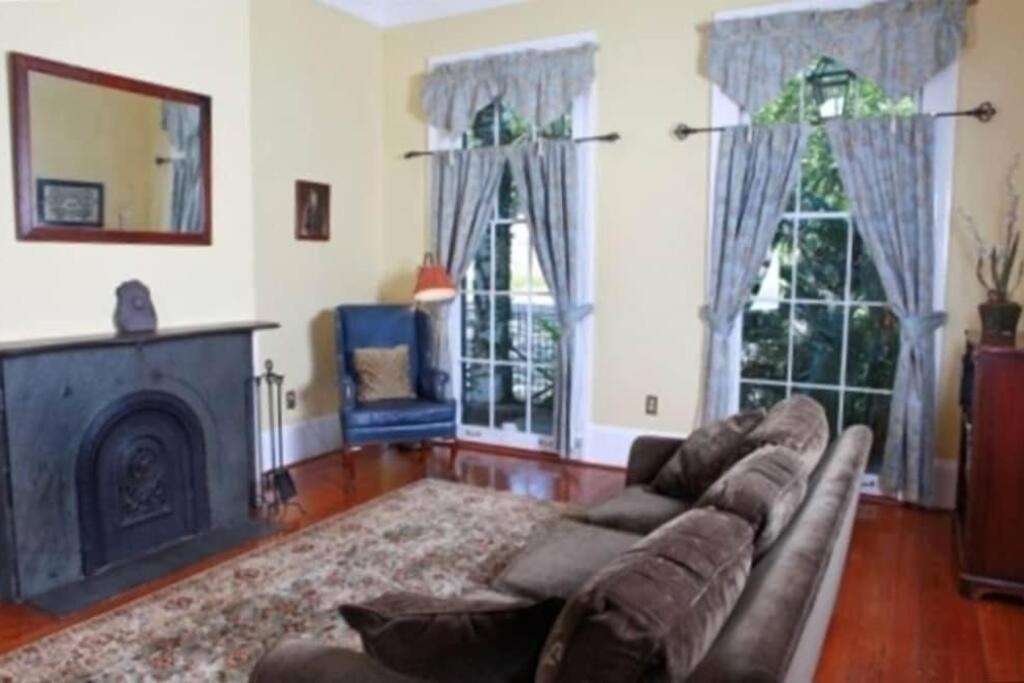 Holiday home La Maison Carondelet *